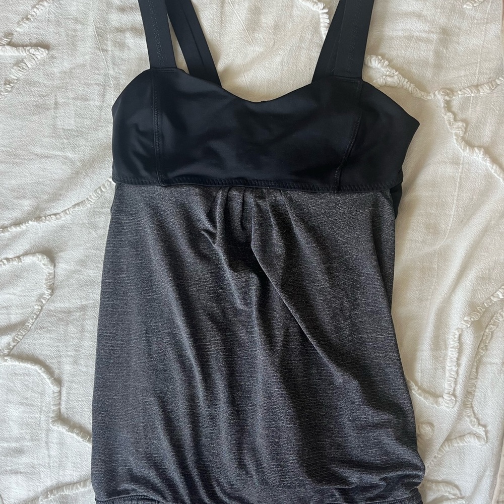 Lululemon Black and Gray Tank Top